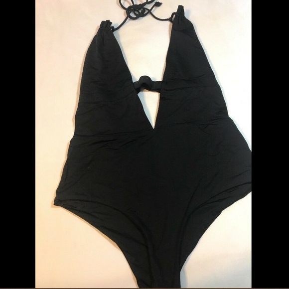 NEW! $168 Tavik Emme Halter One-Piece Swimsuit Black [SZ Large]‎ #1127 - Picture 5 of 8